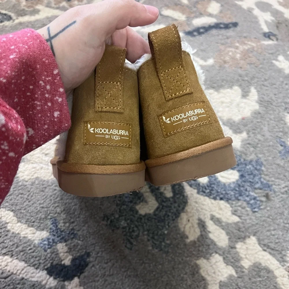 Uggs kookaburra